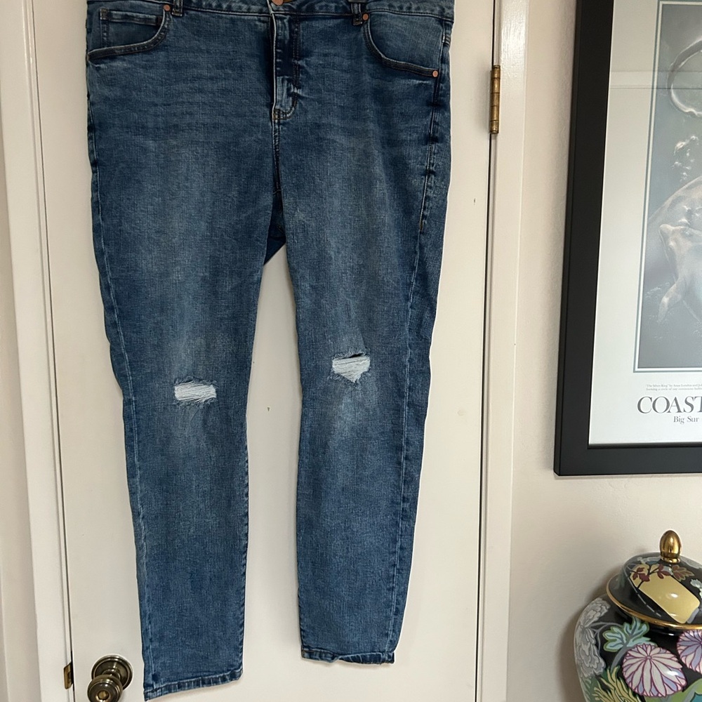 CAbi Blue Skinny Jeans Distressed Denim